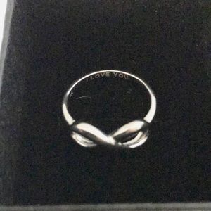 | Infinity ring | Size 8 | Sterling Silver |